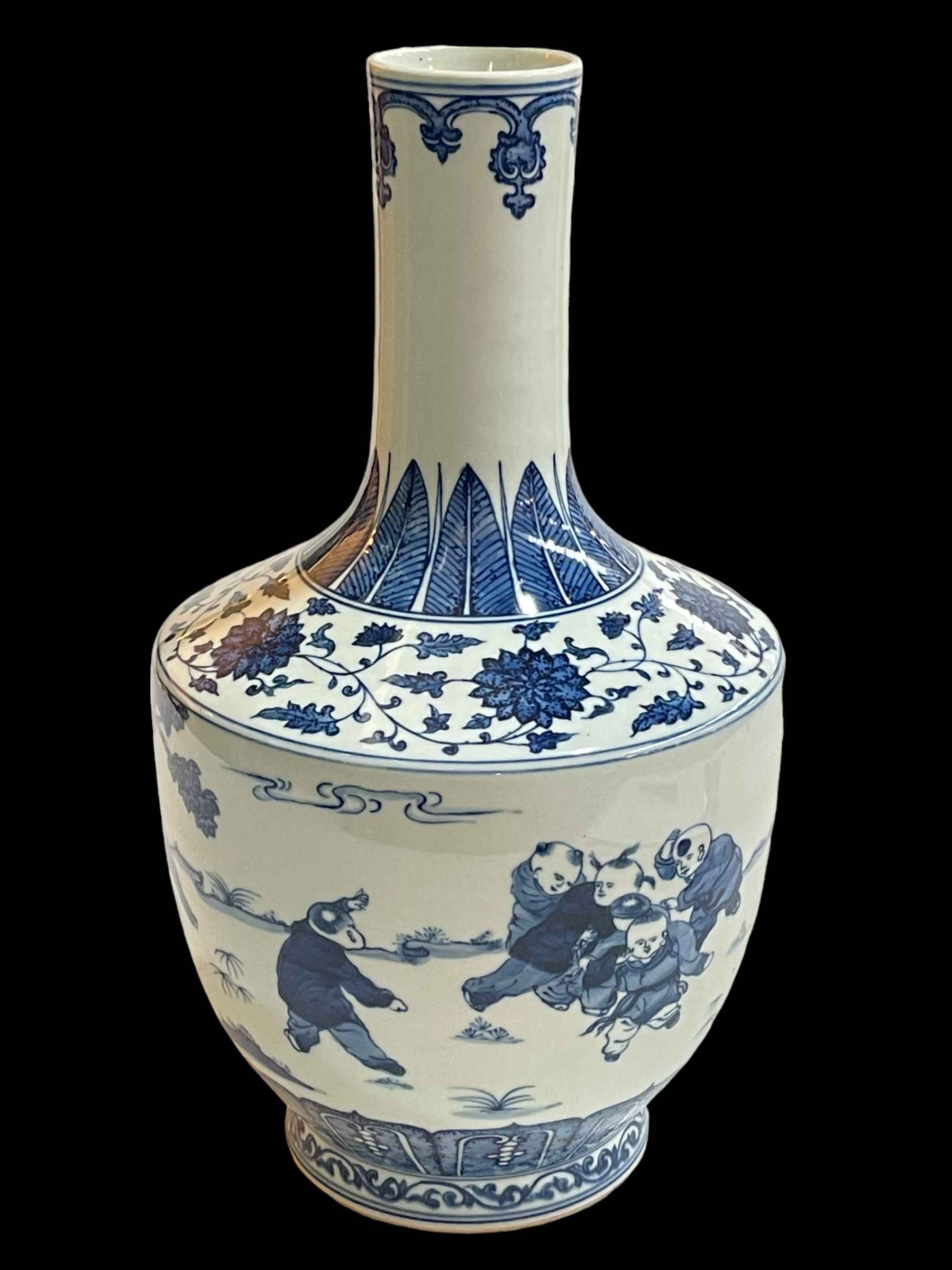 Blue and white ovoid vase decorated with figures in landscape with Quinlong mark to the base, - Image 3 of 4