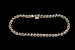 Good quality 18 carat white gold 48 stone diamond tennis bracelet,