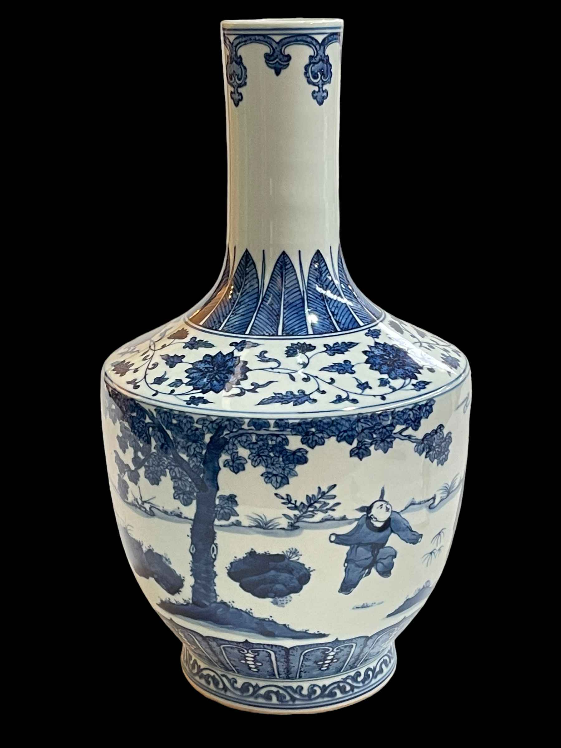 Blue and white ovoid vase decorated with figures in landscape with Quinlong mark to the base, - Image 2 of 4