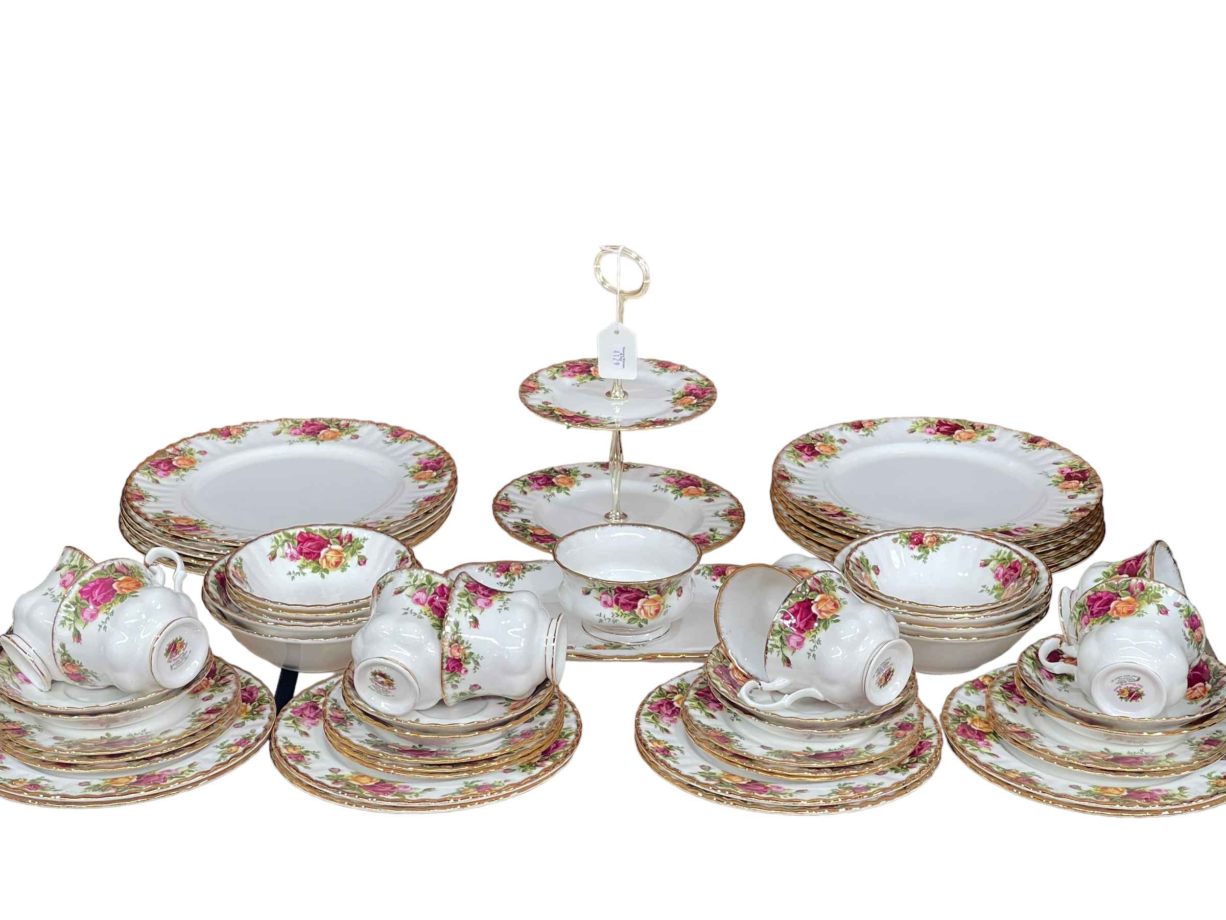 Royal Albert Old Country Roses dinner and teawares (59 pieces).