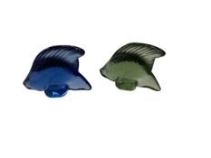 Two Lalique fish, blue and green, 5cm high.