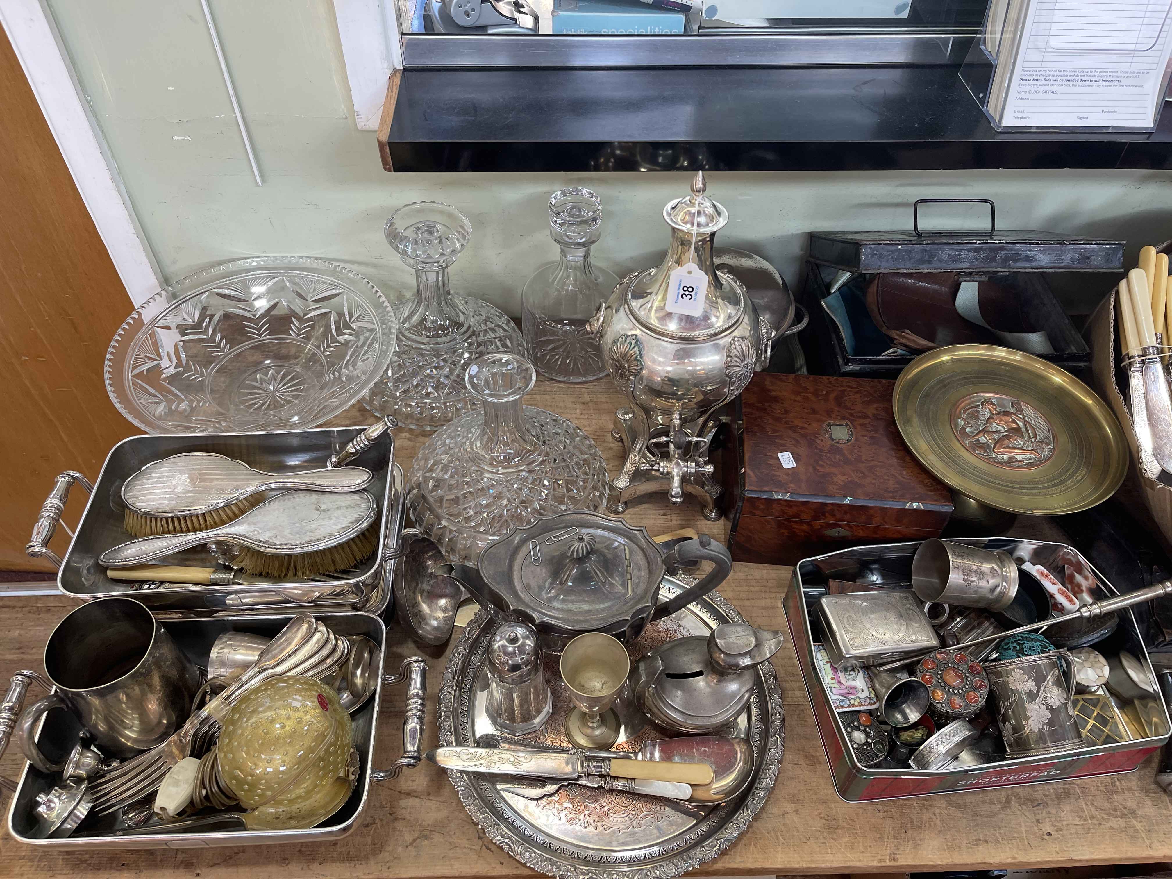 Collection of silver plated wares, two silver mounted brushes, trinket boxes, Masonic interest,