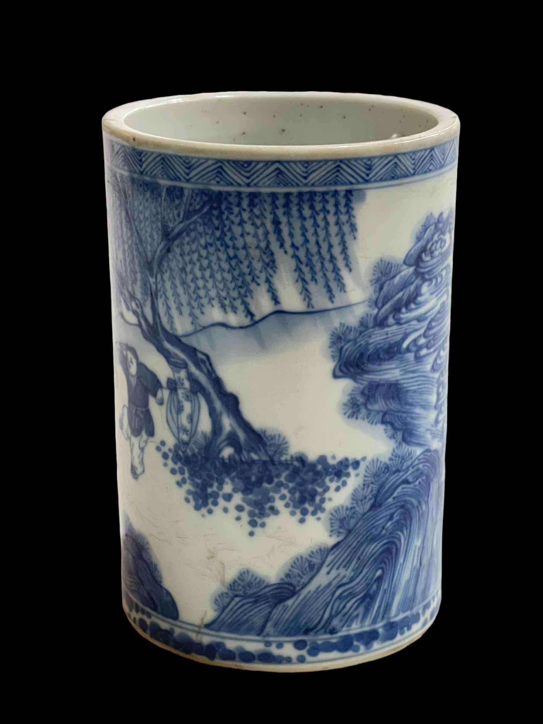 Chinese blue and white brush pot, with travellers in landscape, 13.5cm. - Image 2 of 4