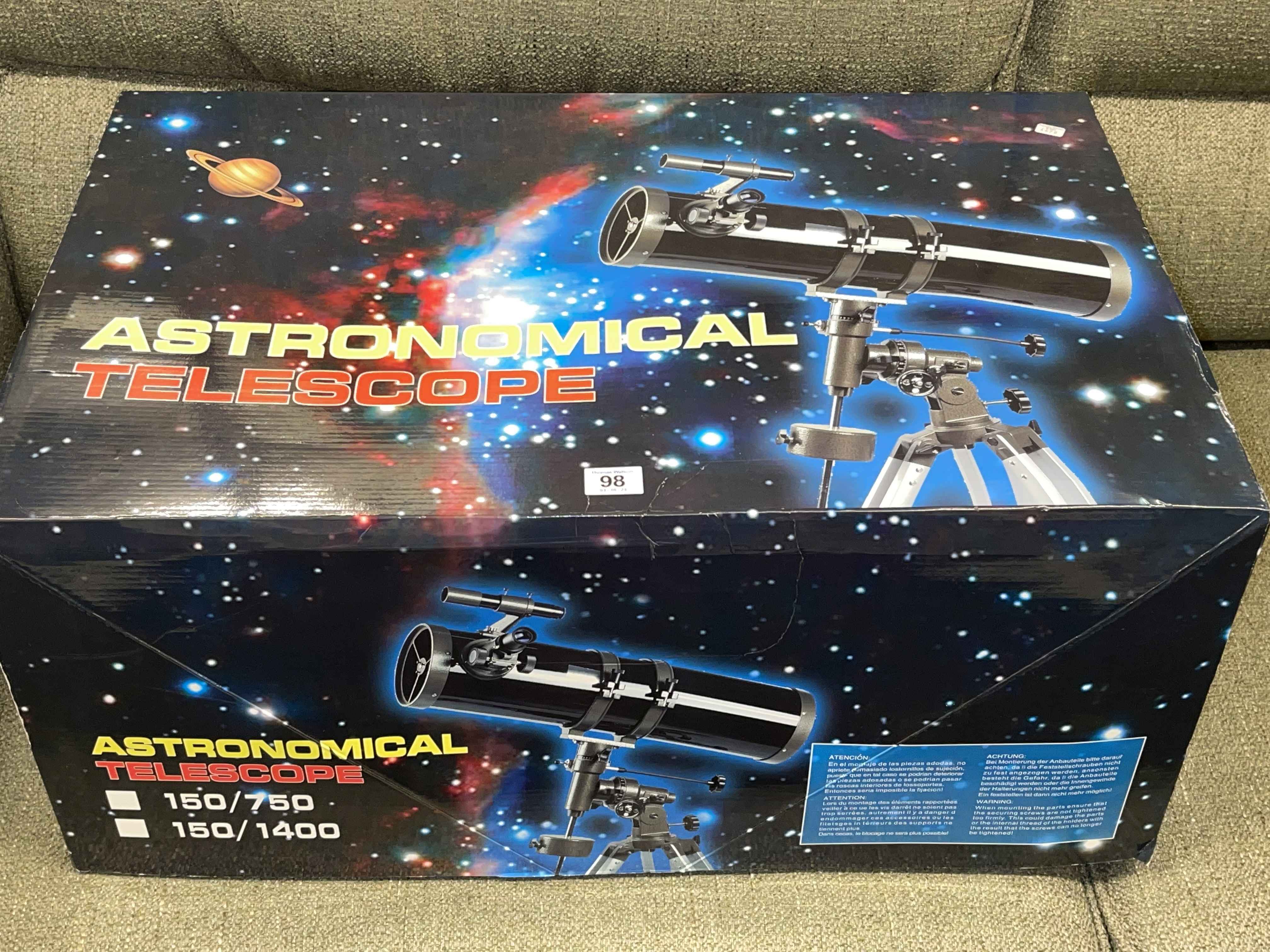 Astronomical telescope, boxed.