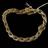9 carat gold four link bracelet, 19cm length.