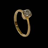 Antique cut diamond 18 carat gold ring, size N.