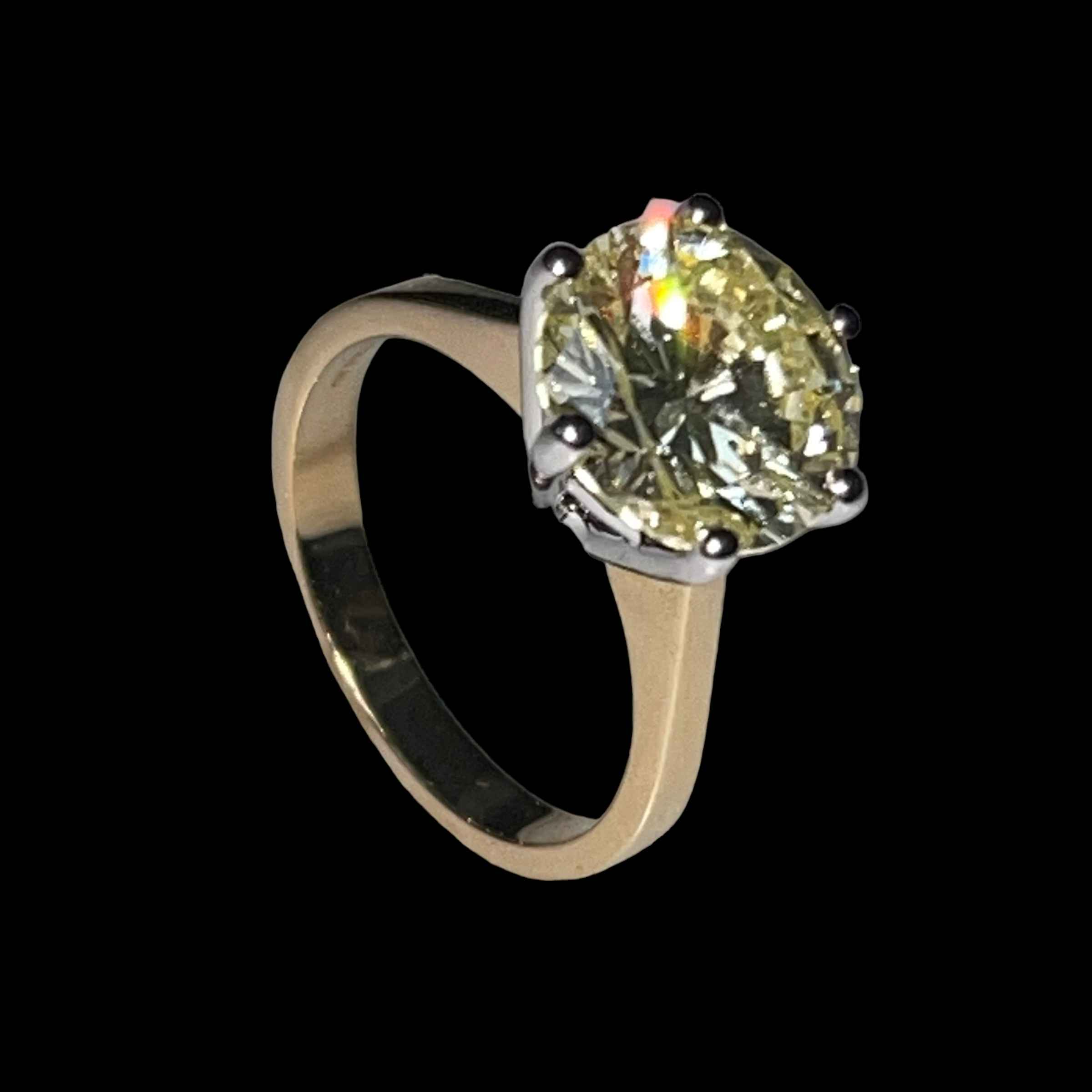 18 carat white and yellow gold solitaire ring, the brilliant cut natural diamond totalling 4. - Image 3 of 3