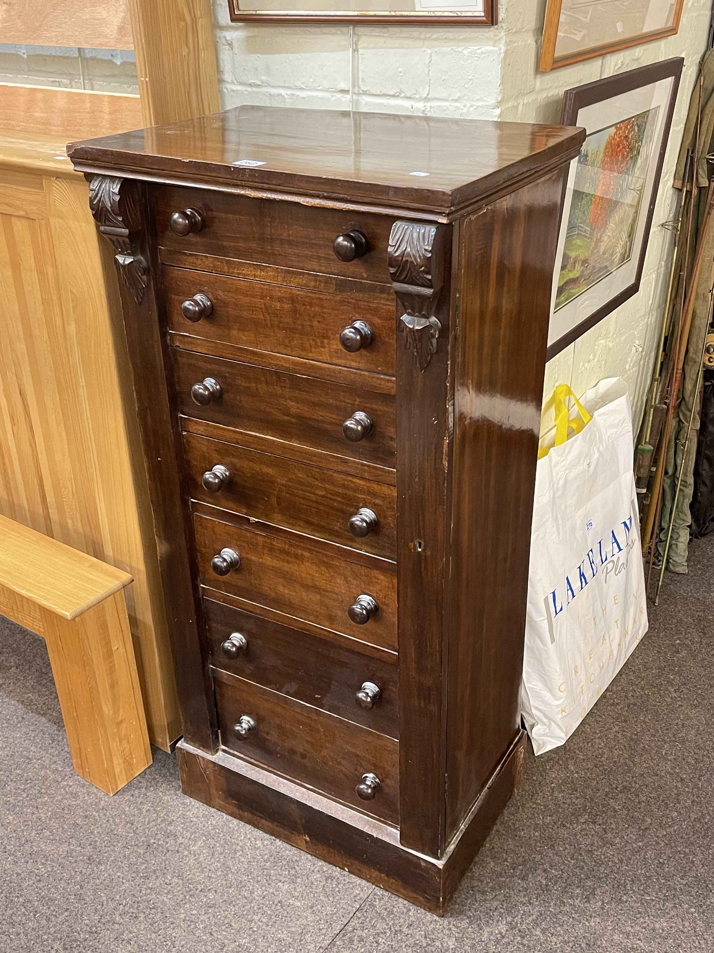 Victorian mahogany seven drawer Wellington chest, 108.5cm by 52cm by 35cm.