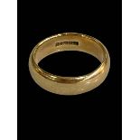 9 carat gold wedding band ring.