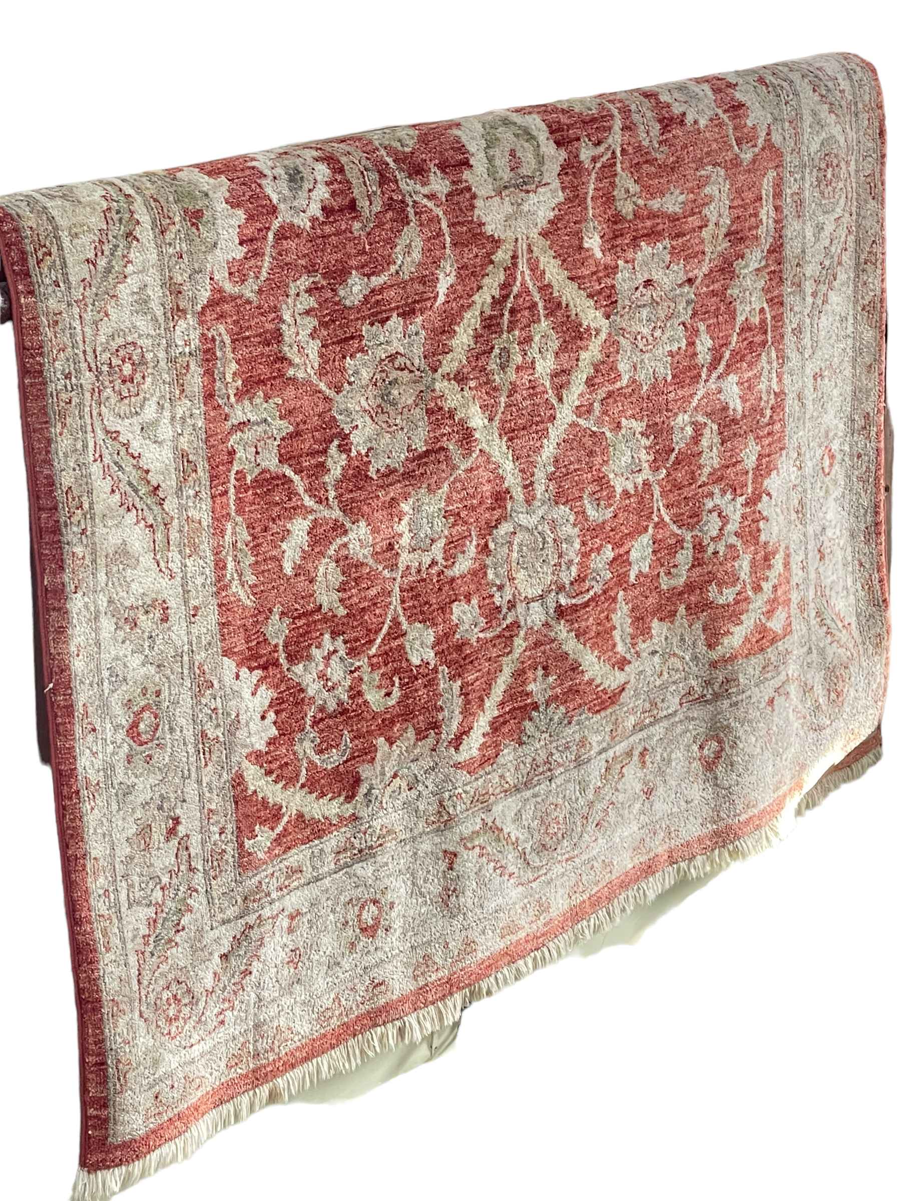 Pakistani Ziegler carpet, 2.72 by 1.85.