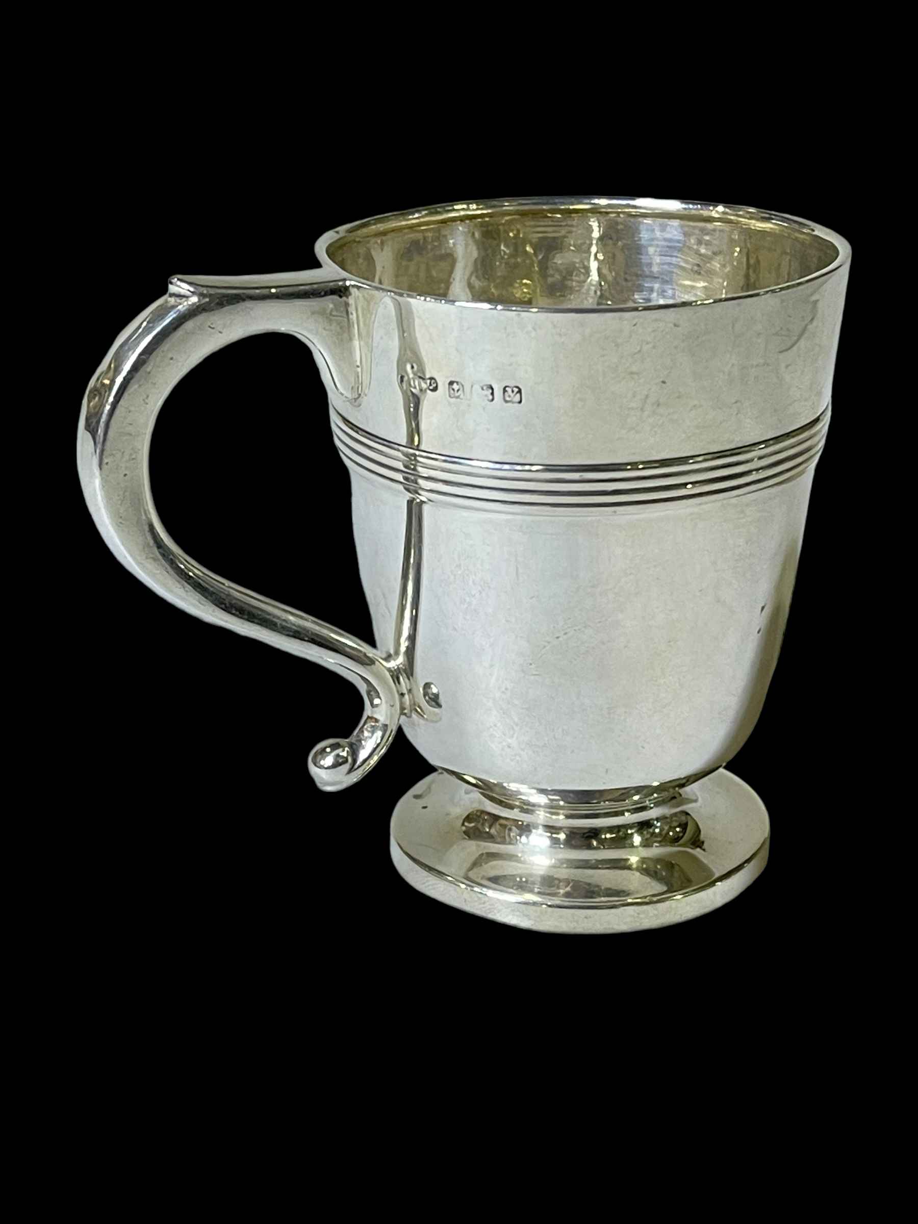 Small silver mug, Birmingham 1920.