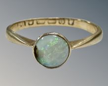 An 18ct gold opal ring (stone chipped) CONDITION REPORT: 2.