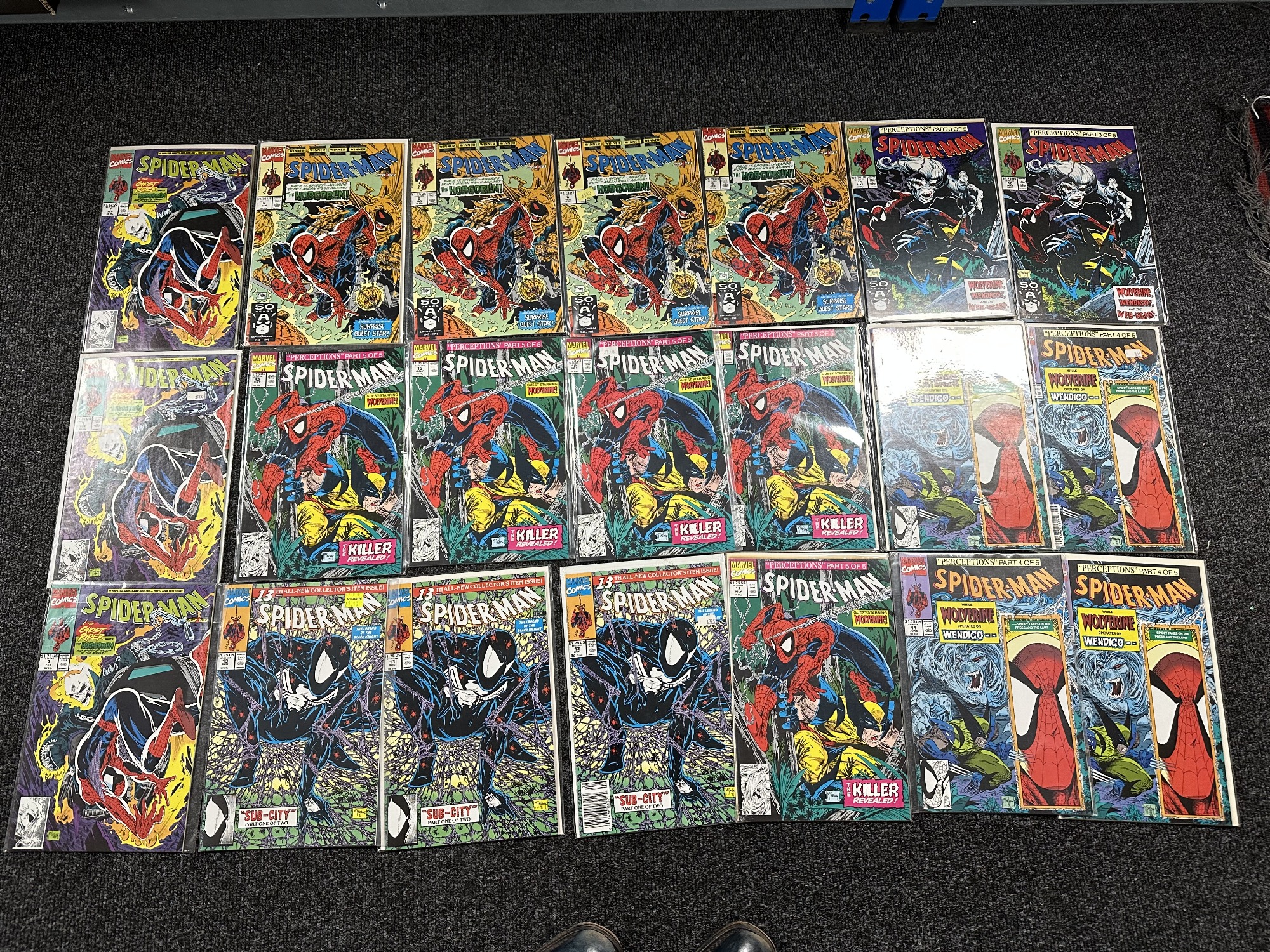 A box containing a large collection of 1990s and later Marvel Spider-Man comics including various - Image 2 of 13