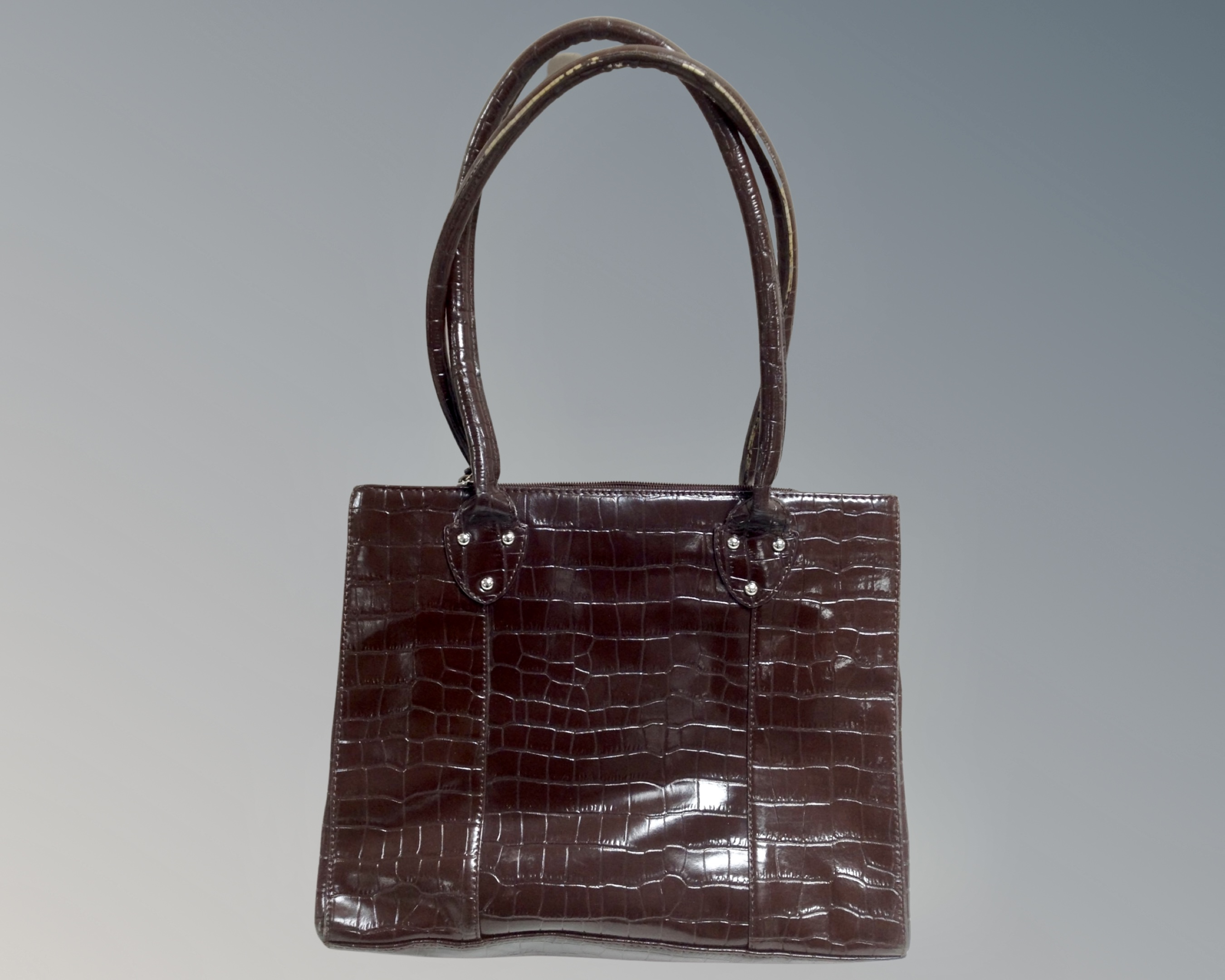 A lady's brown leather shoulder bag by Osprey London - Image 2 of 2