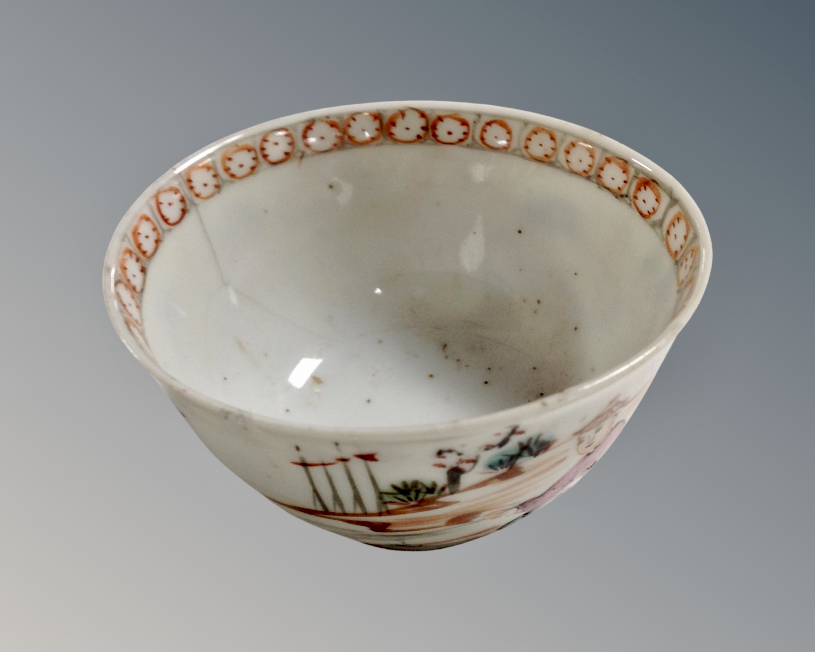 A Chinese porcelain tea bowl, diameter 7. - Image 3 of 3