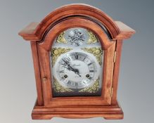 A Tempus Fugit Lincoln 31 day bracket clock with pendulum and key