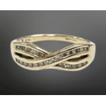 A 9ct yellow gold diamond set ring, size M/N, 2.5g.