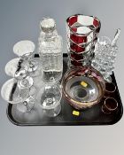 A tray of two-tone glass vase, decanter with stopper,