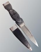 A Scottish Dirk dagger, overall length 20.5cm.