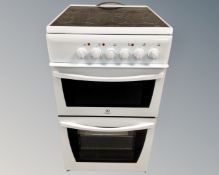 An Indesit electric cooker