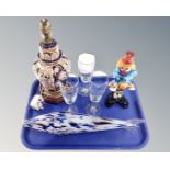 A tray of Murano glass clown and fish ornaments, Masons table lamp on wooden base,