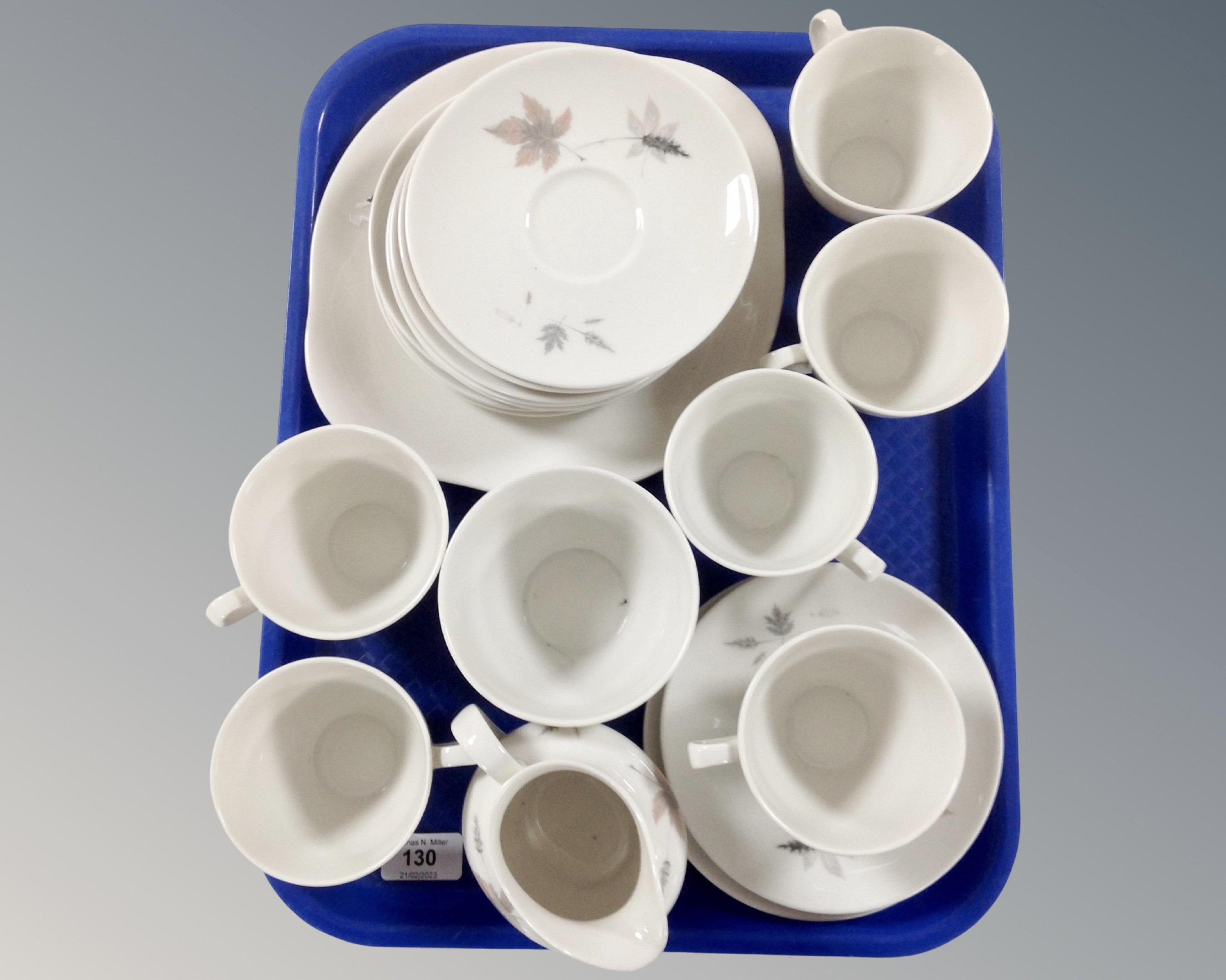 A Royal Doulton Tumbling Leaves 21 piece tea set.
