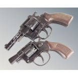 Two vintage starting pistols.