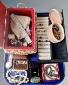 A tray containing a 9ct gold solitaire dress ring, gent's wristwatch, costume jewellery,