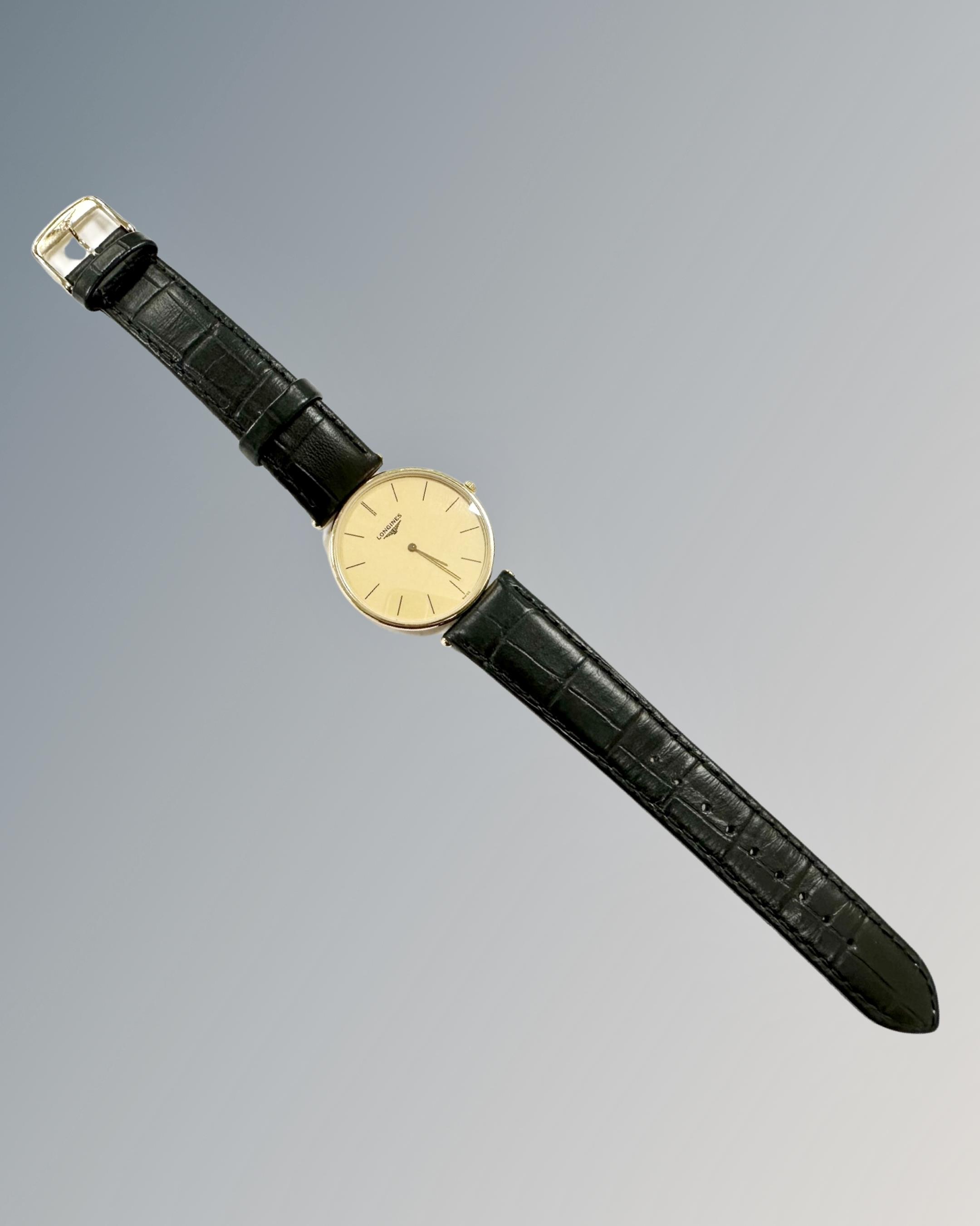 An 18ct yellow gold Gentleman's Longines quartz wristwatch, width 32mm. - Image 2 of 3