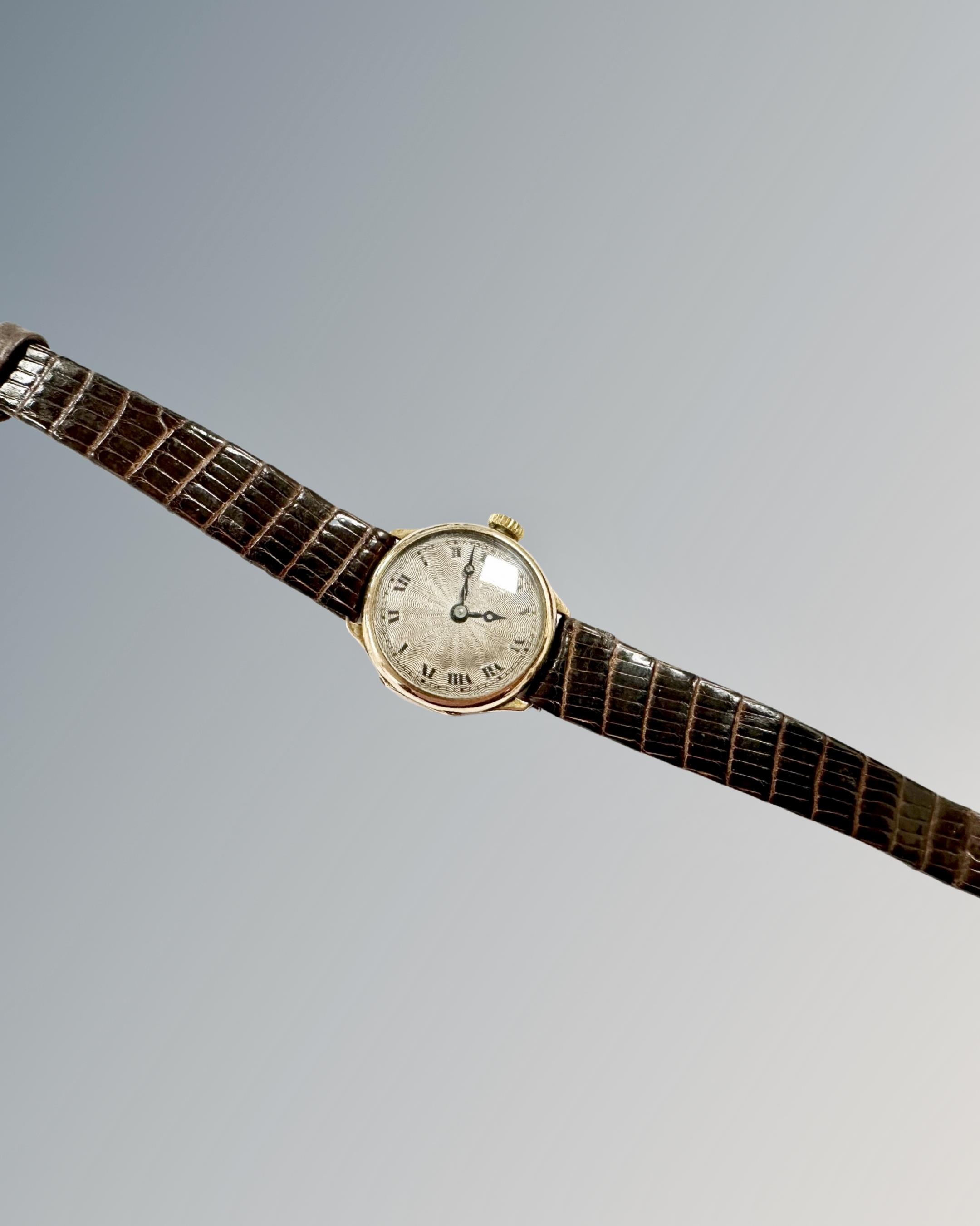 An early 20th century 9ct yellow gold lady's wristwatch