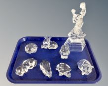 A tray containing assorted glass animal ornaments together with a further glass sculpture of a
