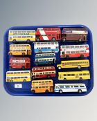 A collection of fourteen unboxed die cast models, all busses, by Corgi, Oxford Diecast, etc.