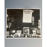 Manchester United interest : An autographed monochrome photograph,