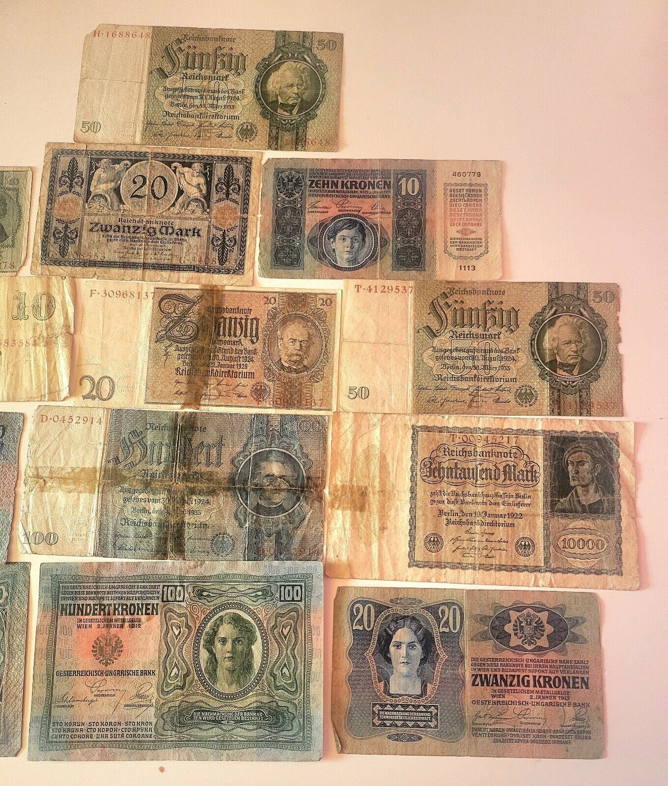 Vintage German and Austrian/Hungarian bank notes. - Image 4 of 4
