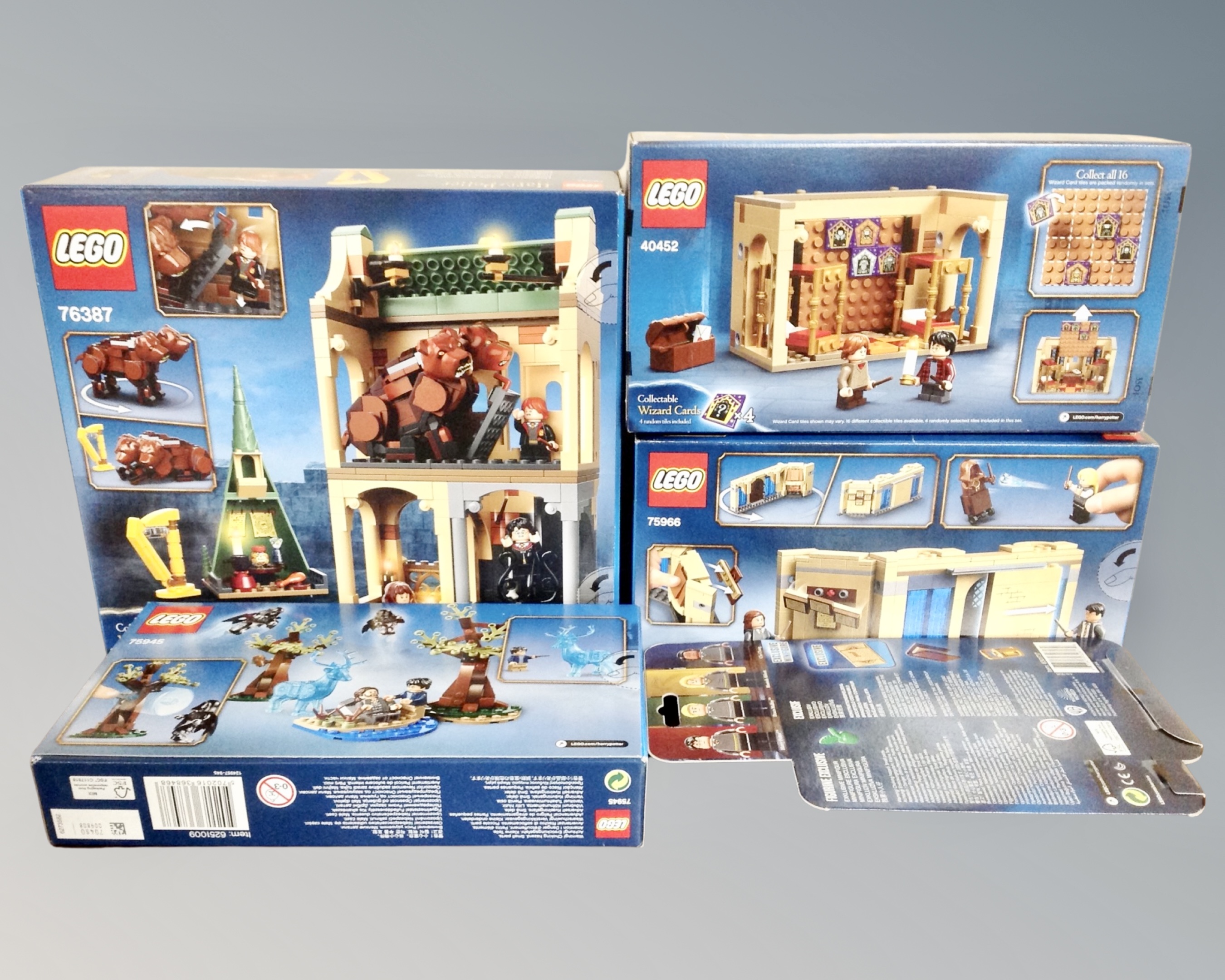 Lego : Five Harry Potter sets : 76387 Howarts Fluffy Encounter, 75966 Hogwarts Room of Requirement, - Image 2 of 4