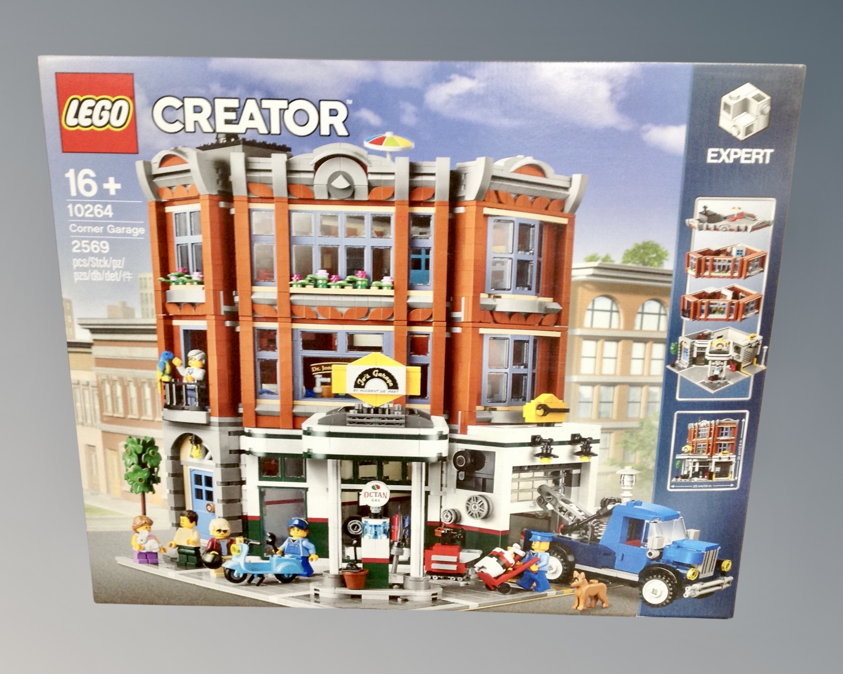 Lego : Creator Expert 10264 Corner Garage, boxed, sealed, as new.