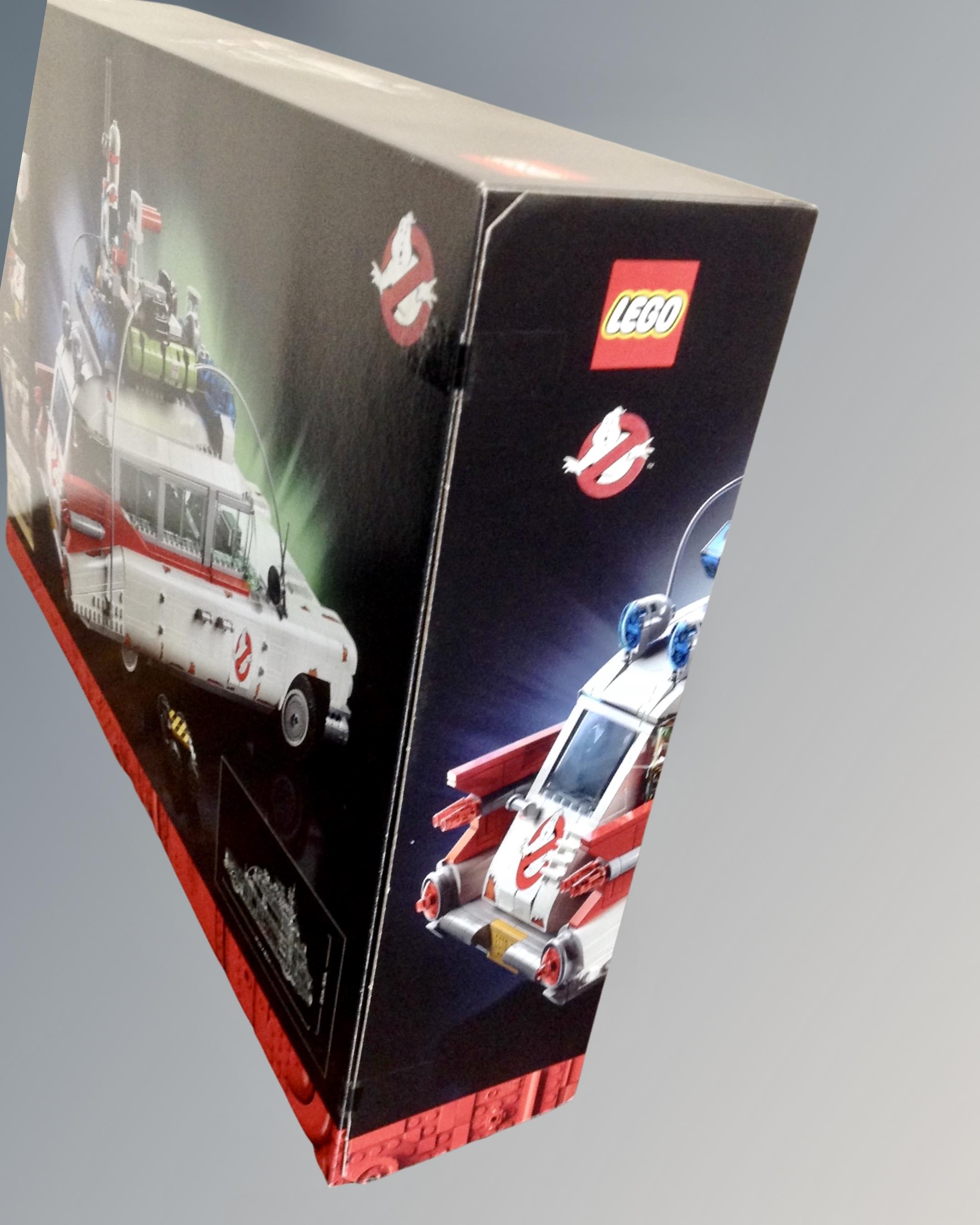 Lego : 10274 Ghostbusters Ecto 1, boxed, sealed, as new. - Image 3 of 4