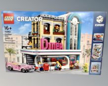 Lego : Creator Expert 10260 Downtown Diner, boxed, sealed, as new.