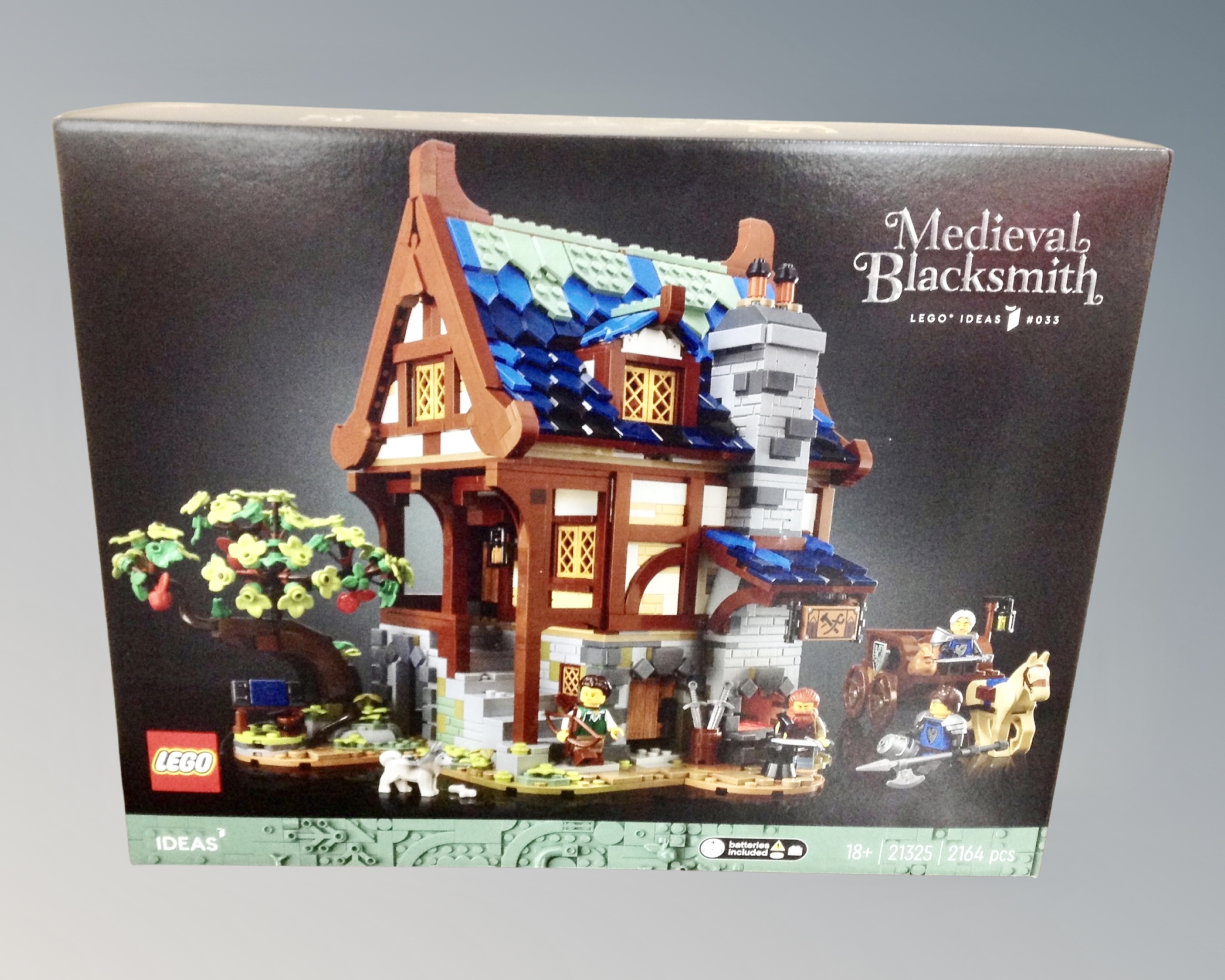 Lego : Ideas 21325, Medieval Blacksmith, boxed, sealed, new.