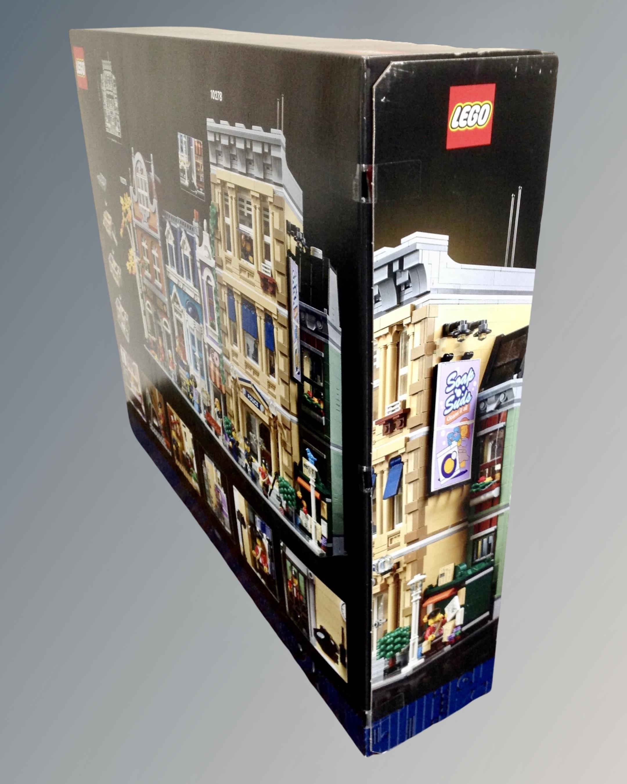 Lego : Modular Buildings Collection 10278, Police Station, boxed, sealed, as new. - Image 3 of 4