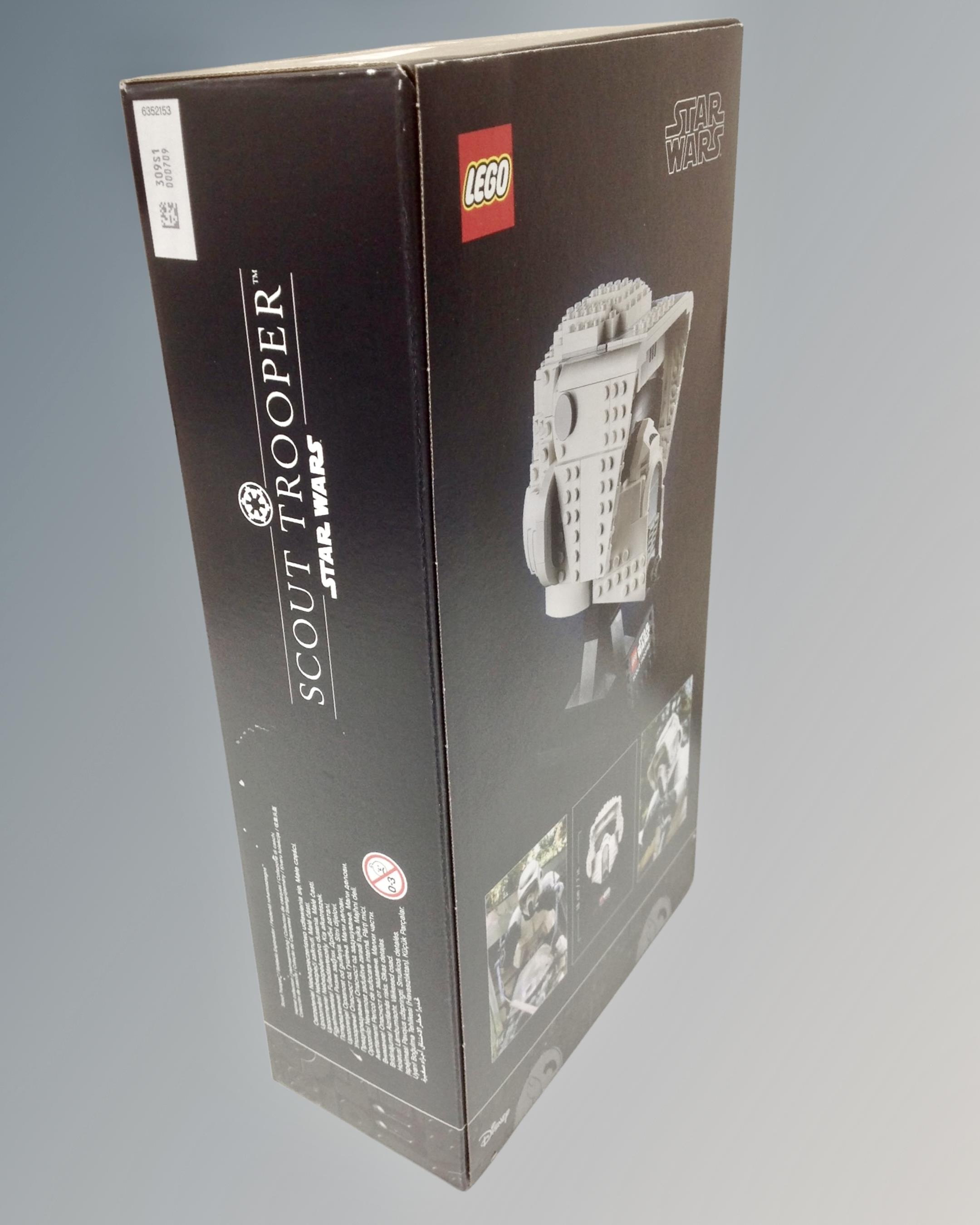 Lego : Star Wars 75305 Scout Trooper Helmet, - Image 3 of 3