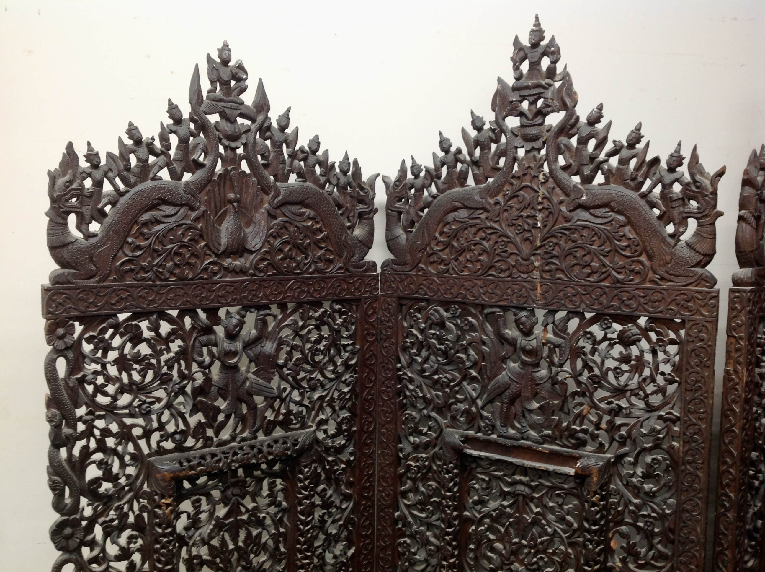 An Indonesian heavily carved four fold screen, - Image 2 of 7