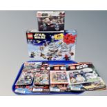 Lego : Tray containing Star Wars 75267 Mandalorian Battle pack, 30006 Clone Walker poly bag,