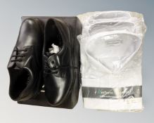 A pair of Samasong work wear protective shoes, size 10, black, boxed,