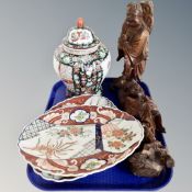 A tray containing a pair Chinese Imari oval scalloped edge dishes together with a further lidded