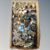 A box of costume jewellery.