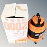 A Vax 2000 carpet cleaner with box (a/f)