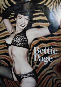Bettie Page and Charlie O'Neale (Photographer Jeff Kane) door poster 24x36 inches/60.96x91.44 cm.