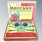 A vintage Meccano outfit No.