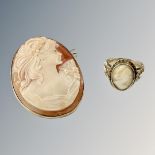 A 9ct gold cameo ring and a 9ct gold cameo brooch. (2) CONDITION REPORT: 13g gross.